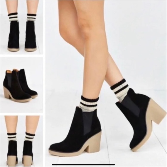 Urban Outfitters Posey Gumsole Black Booties Size 8 - Picture 3 of 13